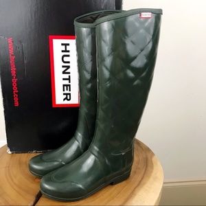 HUNTER Green Quilted Tall Rain Boots Size 6